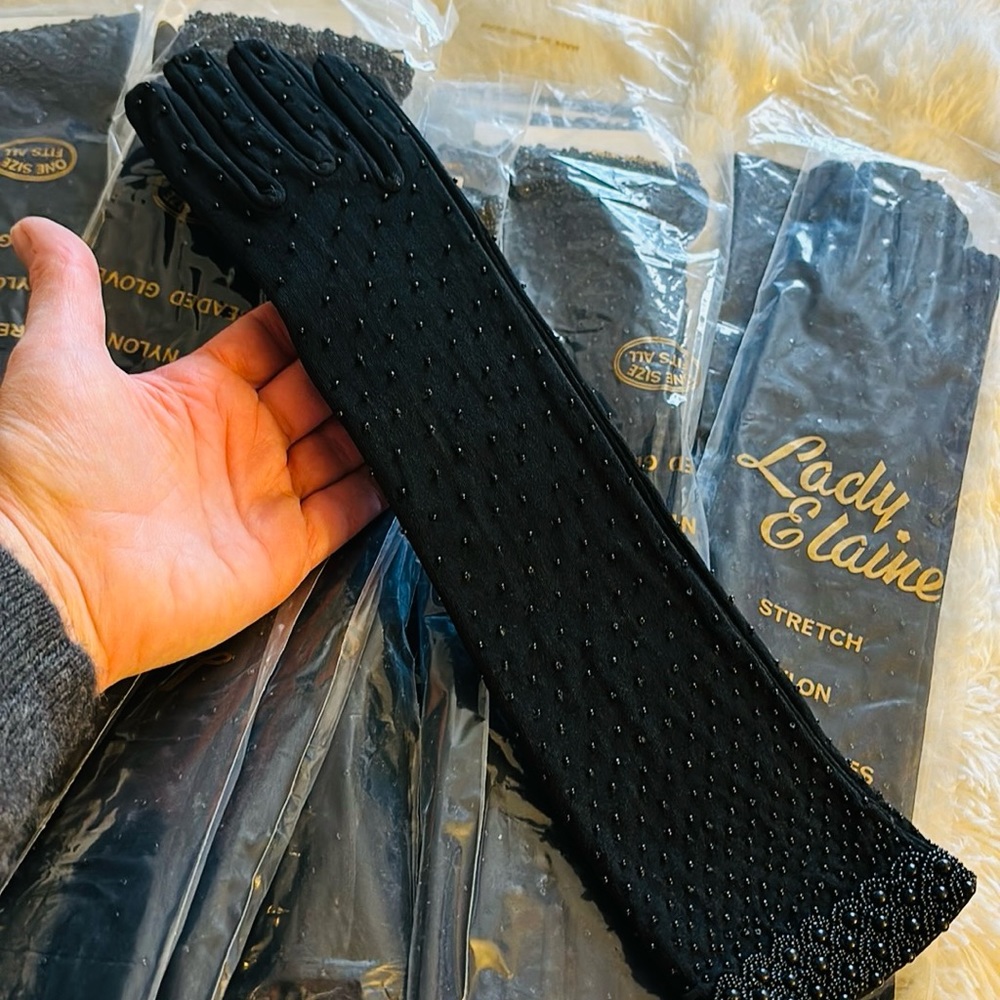 Vintage Lady Elaine black stretch beaded 3/4 length dress gloves.  NEW. Size 7 - Picture 3 of 9